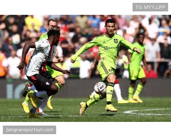 奥斯梅恩与劳塔罗：终结方式及战术角色差异解析