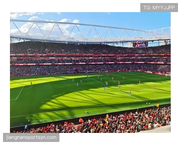 哈兰德与亨利英超进球效率及影响力对比分析